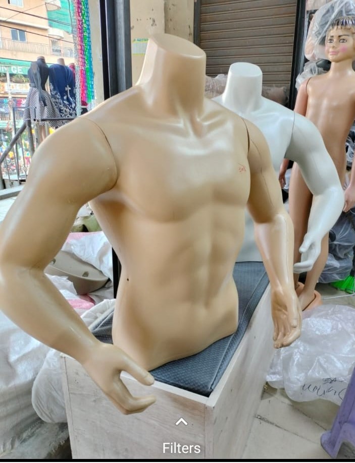 Half male chest dummy